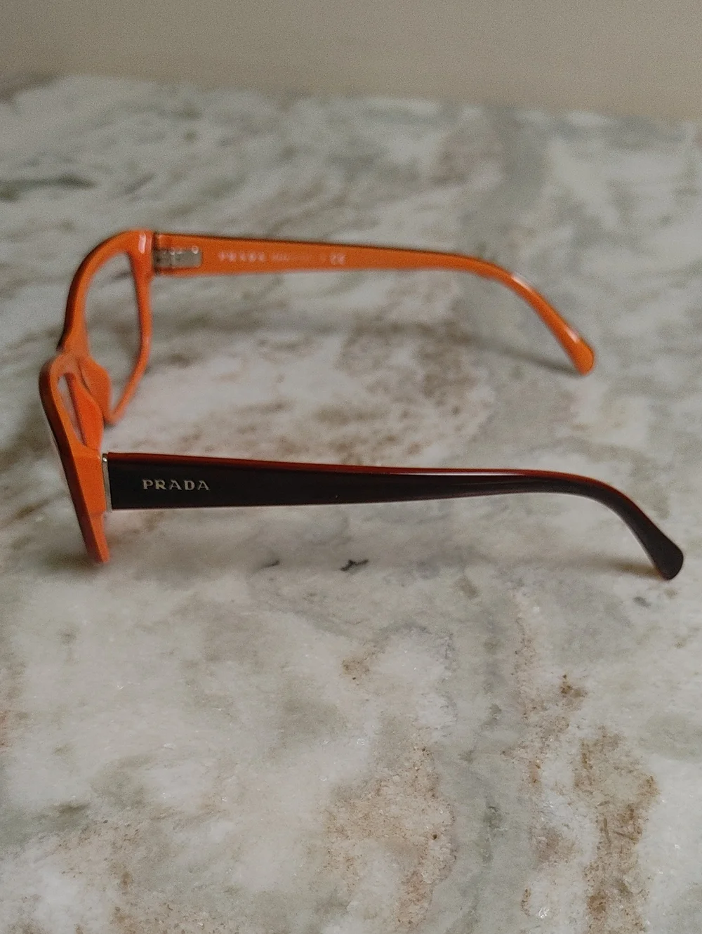 Prada VPR 180 52 18 JAE 101 135 Eyewear